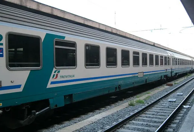 treno-generico_5cae9_57457_a1128_2fb38_dfba9_4a7ce_06554_5cbda.jpg