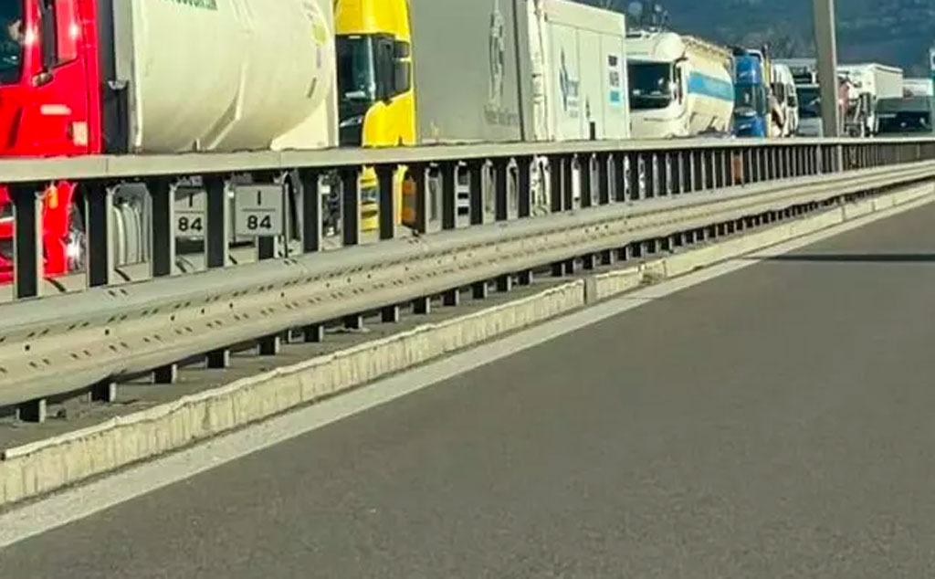 L’autotrasporto calabrese si prepara al fermo nazionale: "Costi insostenibili"