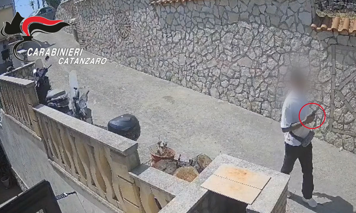 Truffa del falso carabiniere, arrestati due uomini nel Catan