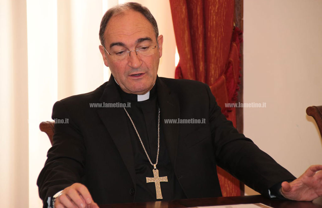 Lamezia, vescovo Parisi su prematura scomparsa giornalista Ielà: "Sua discrezione e dedizione erano qualità che non passavano inosservate"