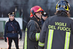 Vigili-del-fuoco_carabinieri_38e77.jpg