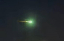 Bolide illumina i cieli italiani, avvistato anche a Lamezia bolide-2025-11-07-alle-15.29.42_acffc.jpg