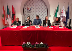 Lamezia, inaugurato a Palazzo Blasco il "Culture Med Hub" luogo di contaminazioni internazionali lasco11-26-at-14.43.17_7cdba.jpg