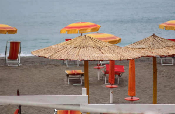 Carenza carburante, Federalberghi Calabria: "Avrebbe un effetto devastante sul turismo" lidi-mare-costa-lametina-estate-1_7a8d3_a04f4_b0b11_e5cdc_ed6d6.jpg