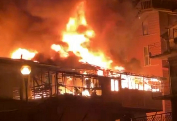 In fiamme attività commerciali in centro a Soveria Mannelli, intervengono Vigili del fuoco soveria-2026-02-04-alle-21.55.08_0ac85.jpg